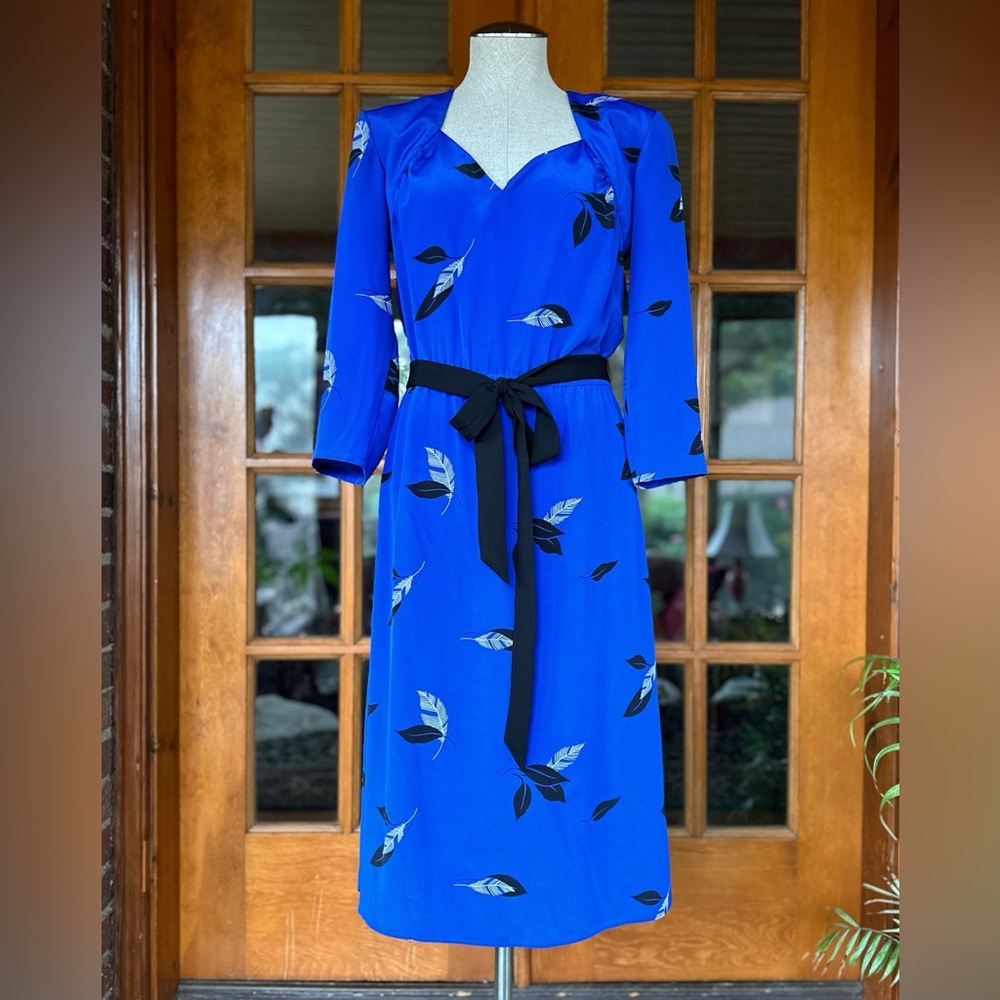 1989s Blue Feather Print Dress - Picture 6 of 9